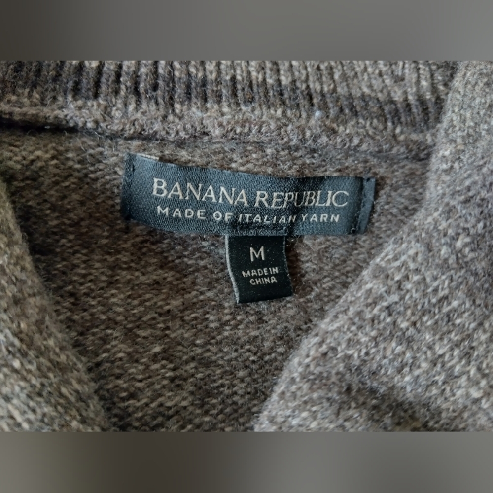 Banana Republic Men Merino Wool Sweater  Size M - Picture 2 of 4